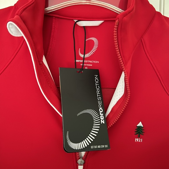 NWT Zero Restriction XS Crimson Sofia Pullover - Picture 10 of 16